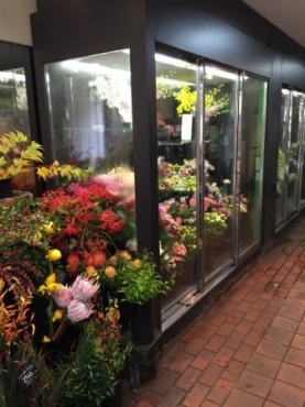 「美和園芸」　（奈良県奈良市）の花屋店舗写真4